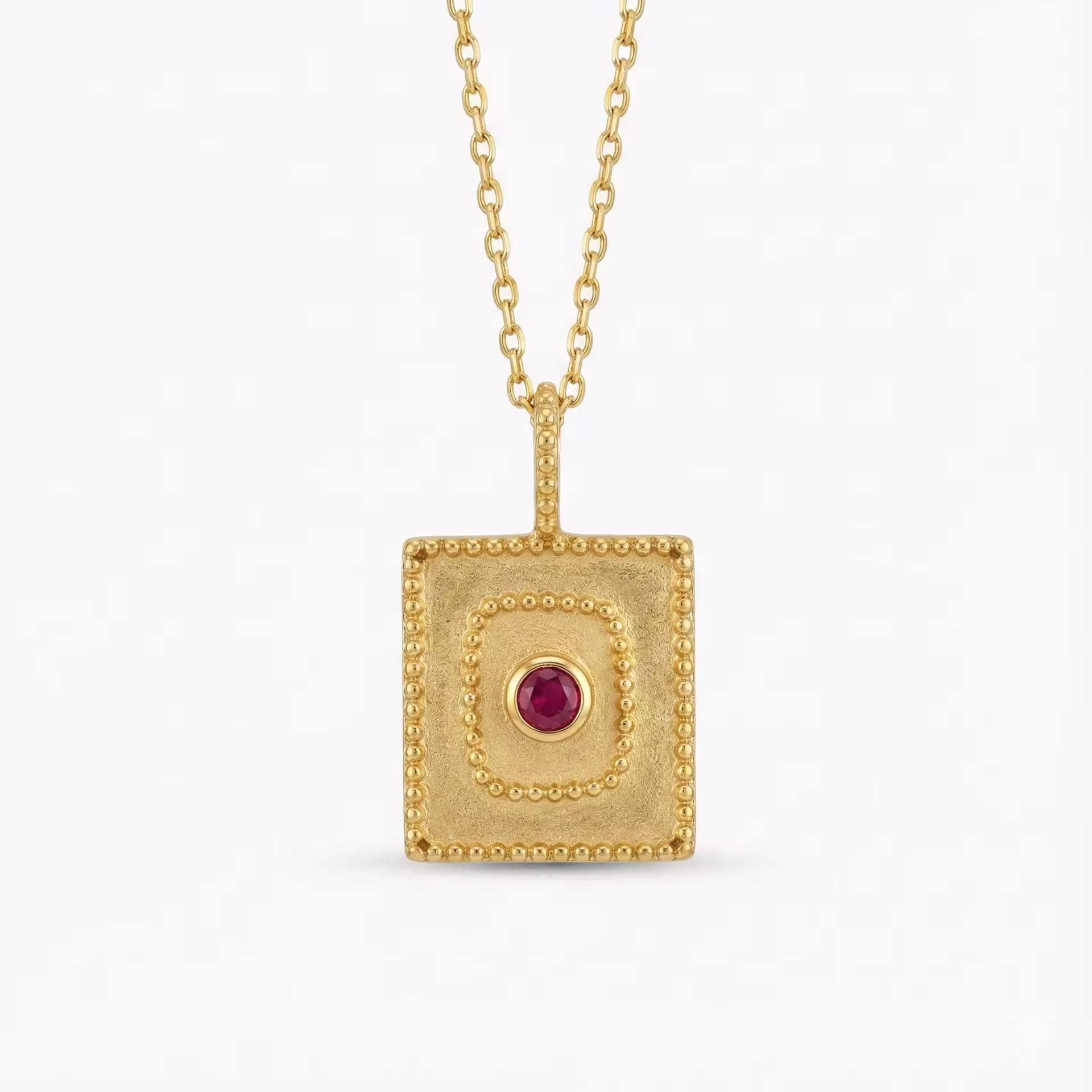 zahmeri-sina-kare-plaka-kolye-kirmizi-tasli-altin-kaplama